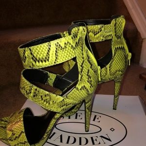Steve Madden neon heels